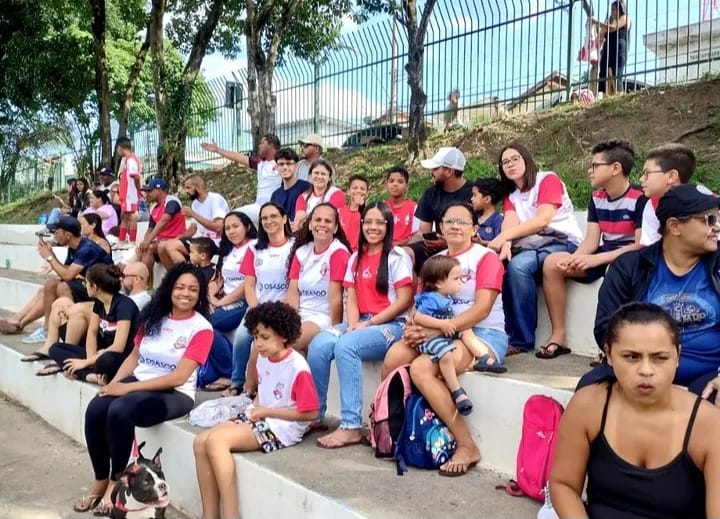Famílias e torcida do Ajax Osasco nas arquibancadas